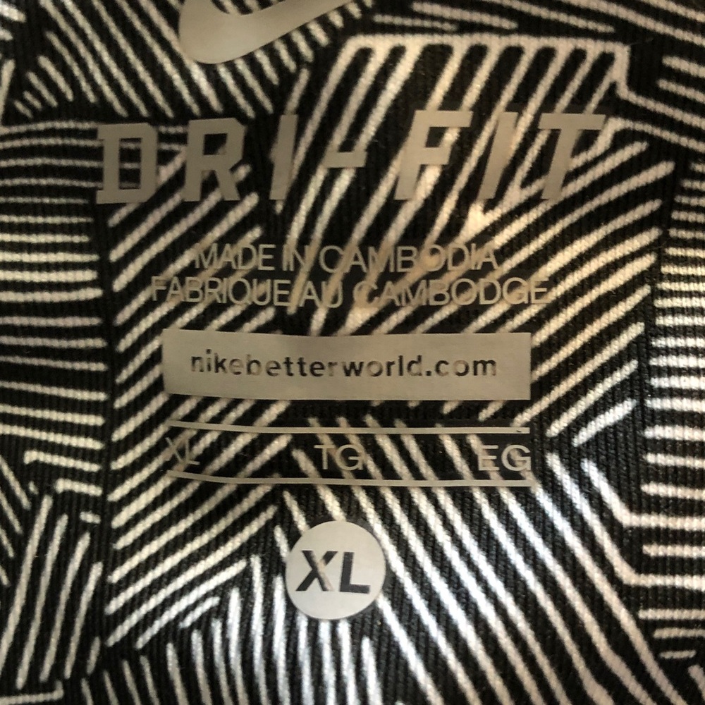 Geometric Patterned Leggings - image 3